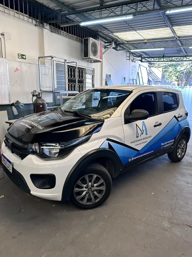 Carro da Marcenaria Maracanã personalizado